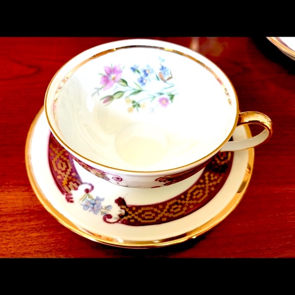 Vintage Gold Plated Fine Porcelain Tea / coffee cups saucers & serving set 17 Pc - Picture 5 of 16